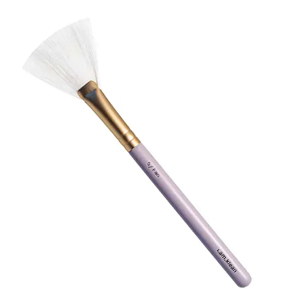 i.am.klean - Fan Brush - vegan highlighter make-up brush